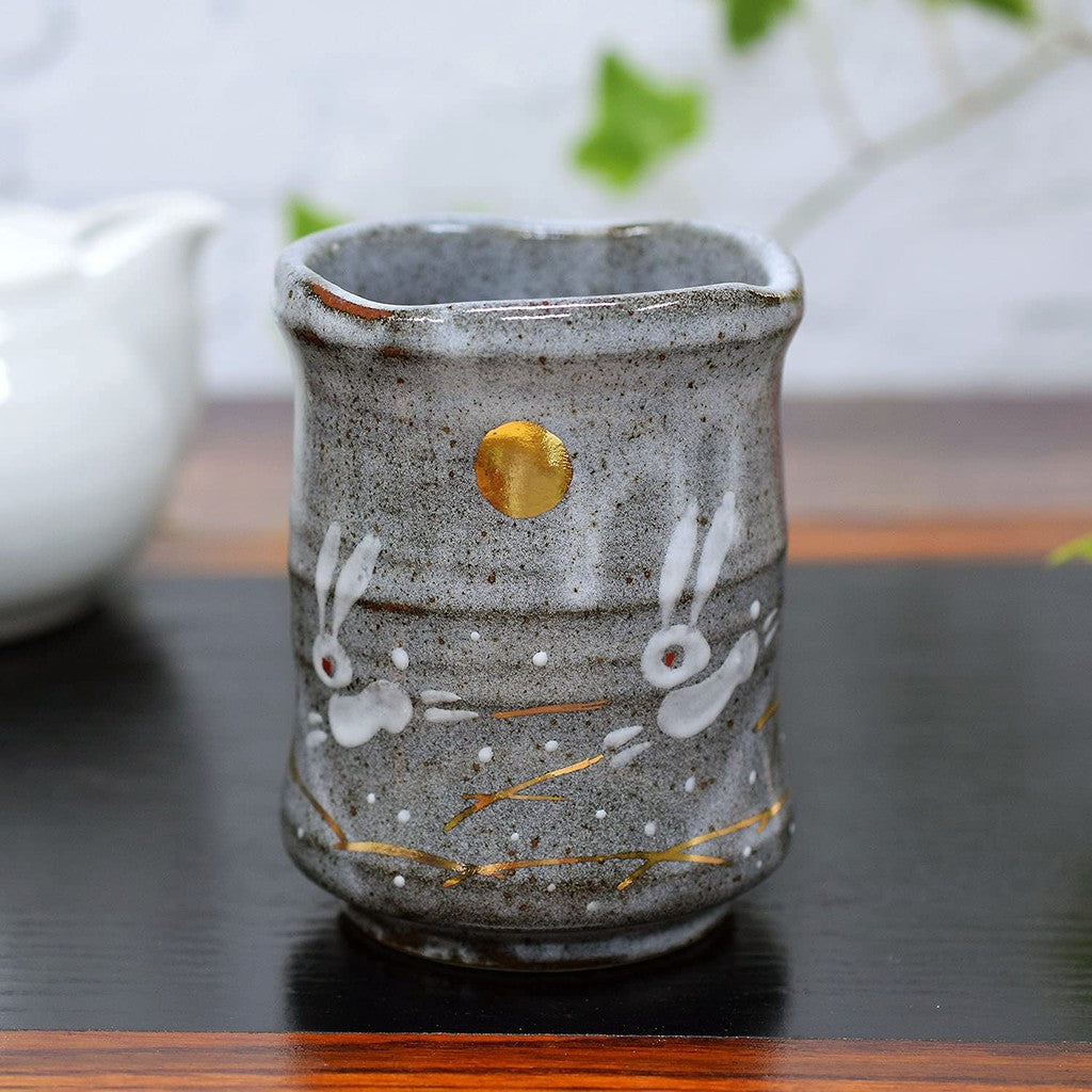 "Waza no Kura Stylish Kutani Ware Tea Cup Hane Usagi Large Tea Bowl Ceramic Brand Japanese Tableware Made in Japan"