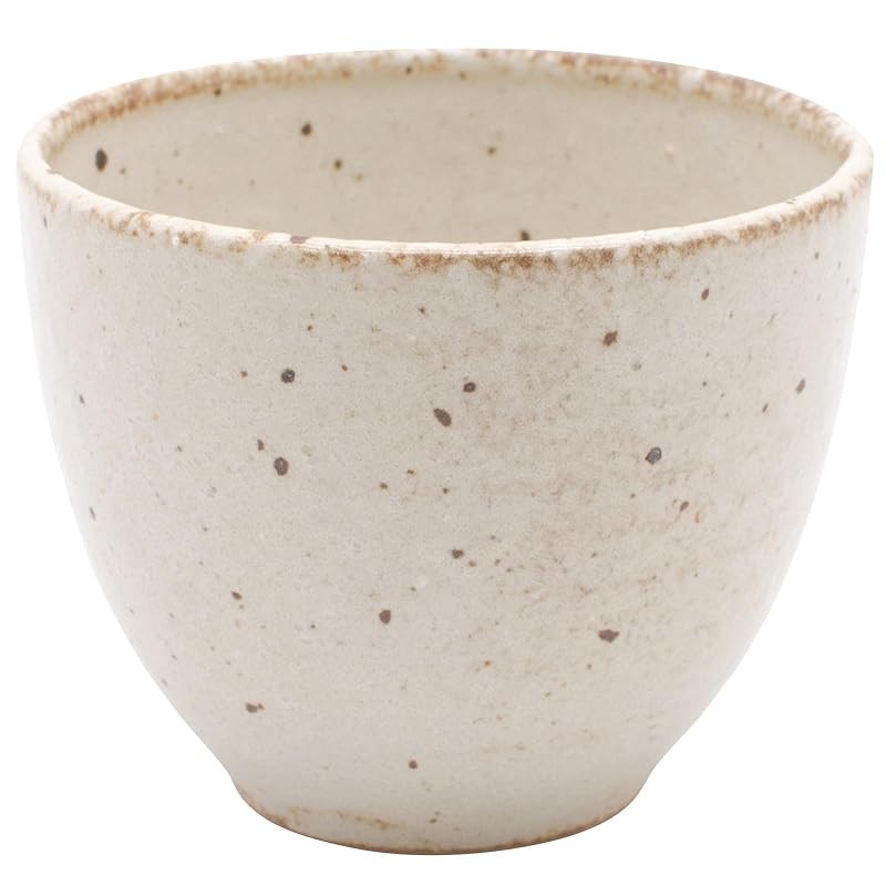【made in japan】
Mino Ware Rusty Shino Rokkubei Sencha Bowl, 8cm diameter x 6.5cm height, 170ml capacity, Ivory color, Mi