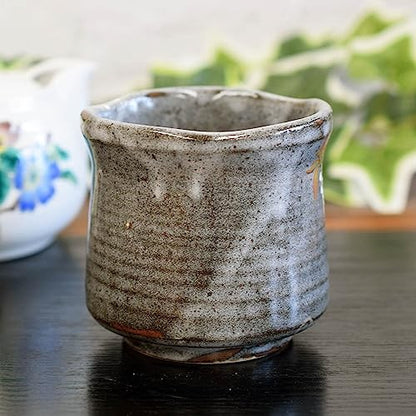 Waza no Kura Stylish Kutani Ware Yunomi Large Tea Cup with Mountain Cherry Blossoms and Birds Ceramic Brand Japanese Tableware Made in Japan Birthday Present for 60th Birthday Celebration, 70th Birthday Celebration, 77th Birthday Celebration, 80th Birthda