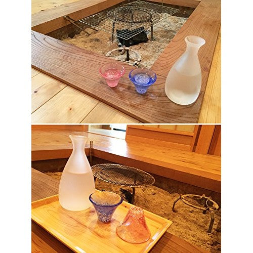 Toyo Sasaki Glass Cold Sake Set, Shofuku Cup, Mount Fuji, Made in Japan, Cup 35ml, Tokkuri 270ml, Blue & Red & White, Set of 3, G639-M76. Tokkuri: Diameter approx. 3.6cm / Height approx. 14.9cm, Cold Sake Cup: Diameter approx. 6.7cm / He