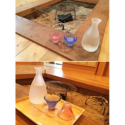 Toyo Sasaki Glass Cold Sake Set, Shofuku Cup, Mount Fuji, Made in Japan, Cup 35ml, Tokkuri 270ml, Blue & Red & White, Set of 3, G639-M76. Tokkuri: Diameter approx. 3.6cm / Height approx. 14.9cm, Cold Sake Cup: Diameter approx. 6.7cm / He