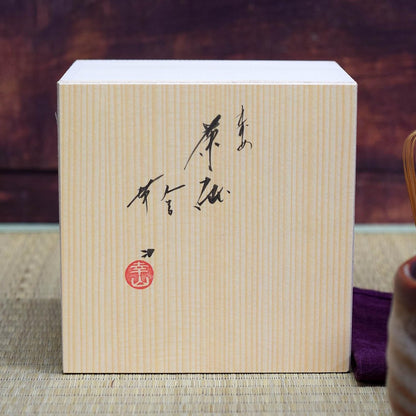 Matcha bowl, pottery, tea utensils, Kutani ware, matcha tea bowl, Suzume brand, matcha, rice bowl, Japanese tableware, made in Japan.
