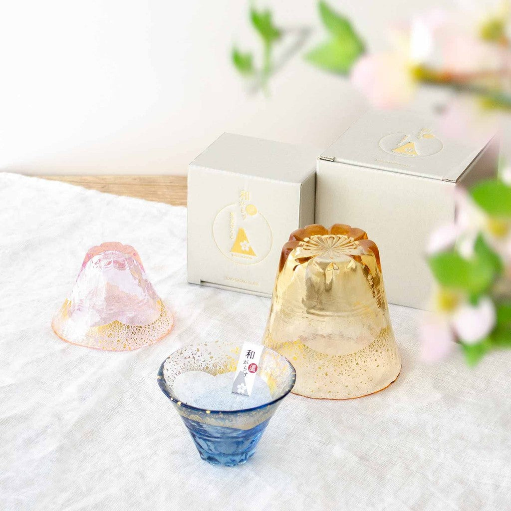 Toyosasaki Glass Wa Glass On Fuji Cherry Blossom Sake Cup Amber Gold Leaf 80ml Made in Japan Cup Sake Glass Mount Fuji Glass Cup Gift Present Special Occasion Respect for the Aged Day Father's Day Mother's Day Birthday 42150TS-G-LGAB