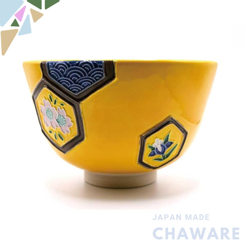 Tea ceremony utensils: Matcha bowl, yellow Ko-ji style, turtle shell pattern, made by Nakamura Suiran.