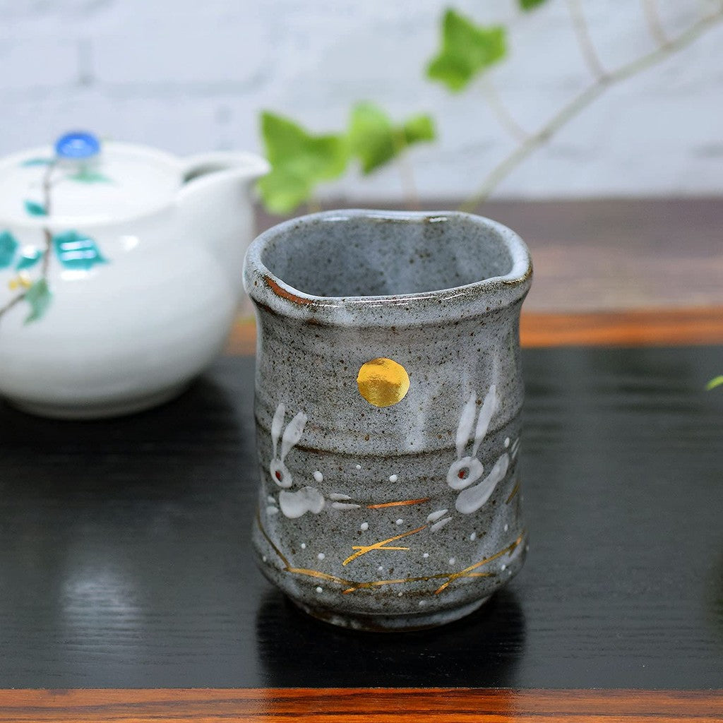"Waza no Kura Stylish Kutani Ware Tea Cup Hane Usagi Large Tea Bowl Ceramic Brand Japanese Tableware Made in Japan"