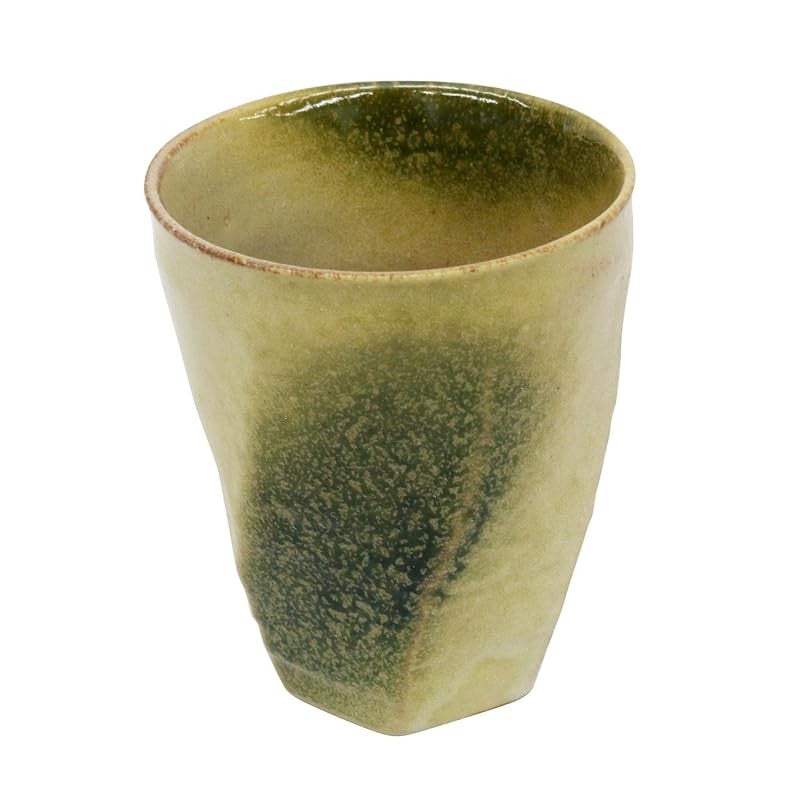 【made in japan】
Mino Ware Japanese Cafe Series Roughly Carved Twisted Free Cup in Yellow Clay Color with Splashing Ink -