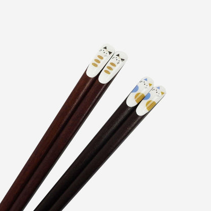 Ishida Kiri Box with Chopstick Rest - Couples' Chopsticks with Kicho Karakusa Design, Dishwasher Safe, Non-Slip, Made in Japan