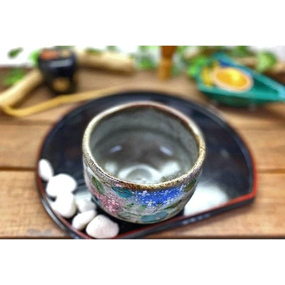 Kutani [Matcha Bowl] in Hydrangea Pink & Blue with Undercoating, Ceramic