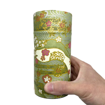Naguchi Kumataro Tea Garden Large Capacity Tea Canister 200g with Interior Lid, Washi Paper Design, Seasonal Colors, Stylish Japanese Made Tea Storage Container.