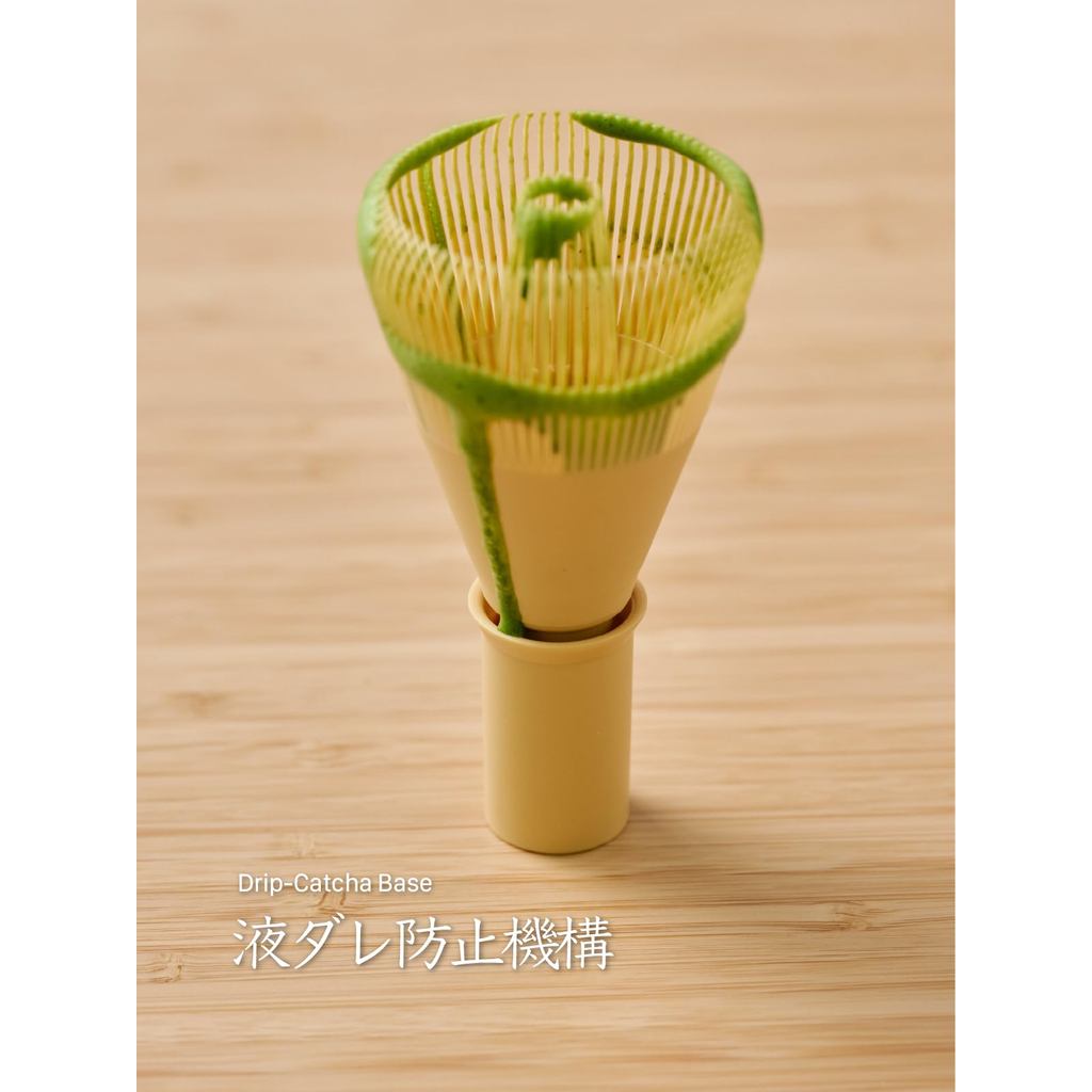 Japanese Tea Whisk, Made in Japan, 100 Stems, White Bamboo Color, Unbreakable Resin, Ideal for Tea Ceremony Practice and Matcha Lattes