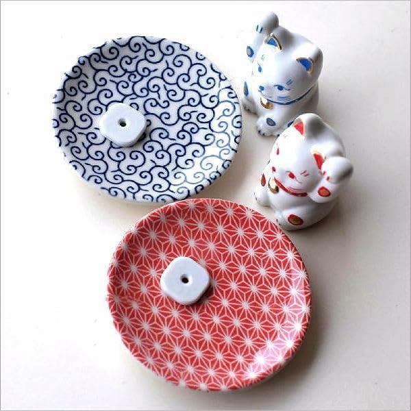 Seto-Yaki Ceramic Cat Incense Holder with Small Maneki-Neko Dish — Cute Palm-Sized Japanese Incense Burner