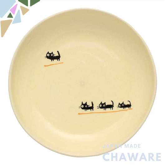 SOUZEN Seto Ware 21cm Medium Multi-Purpose Plate with Black Cat Pattern