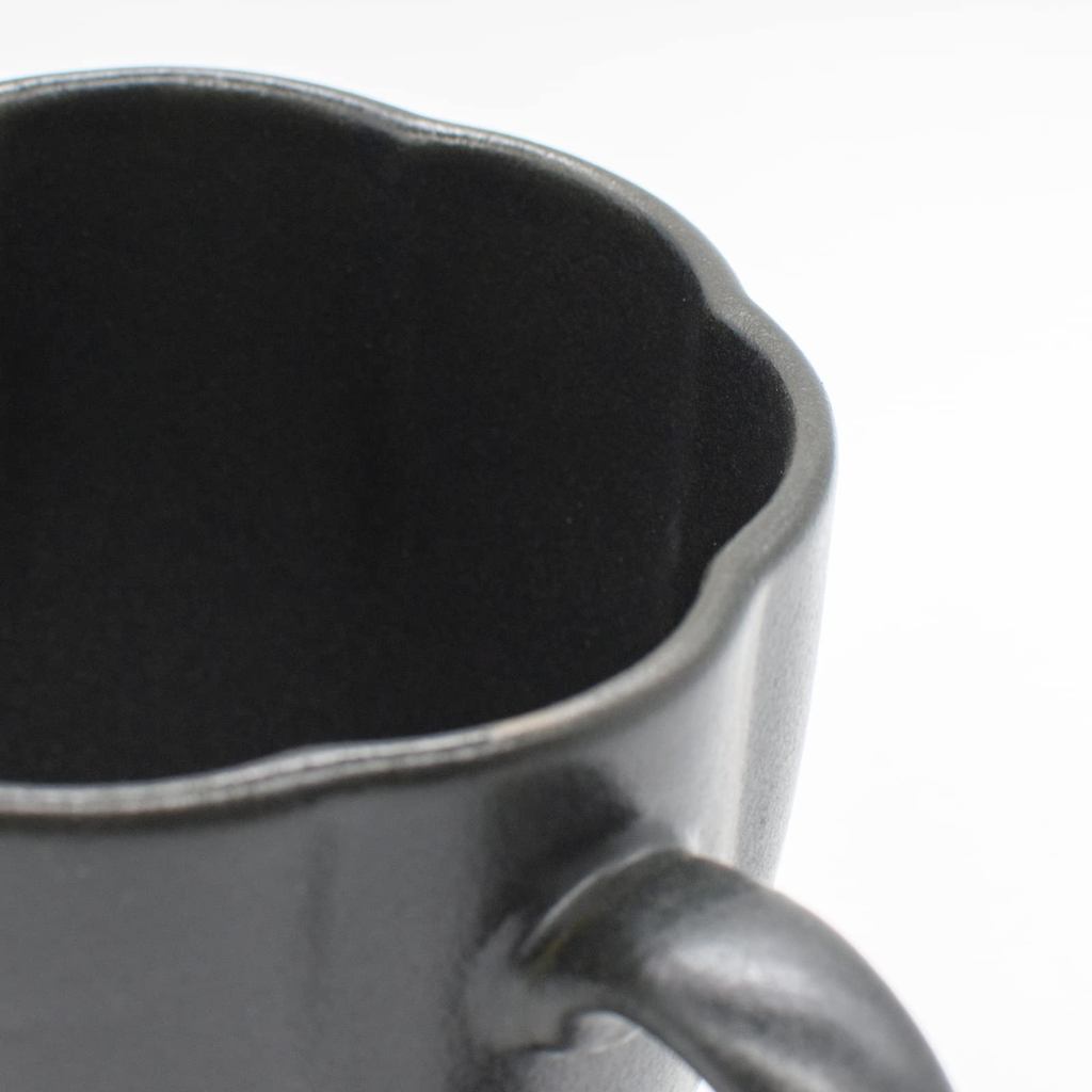 aito Hana 360ml Black Kurobeni Seto-yaki Ceramic Mug Microwave/Dishwasher Safe Made in Japan