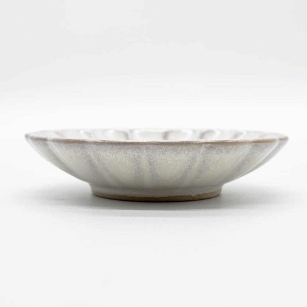 Aito "Hana" Seto Ware Ceramic Plate — Made in Japan