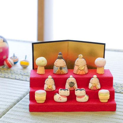 Fukubeya Seto-yaki Compact Three-Tier Mini Hina Doll Display with Gold Screen, Ceramic Made in Japan