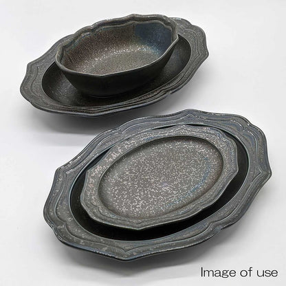 Mino Ware "Cadre" Oval Relief Ceramic Plate – Microwave-Safe, Made in Japan