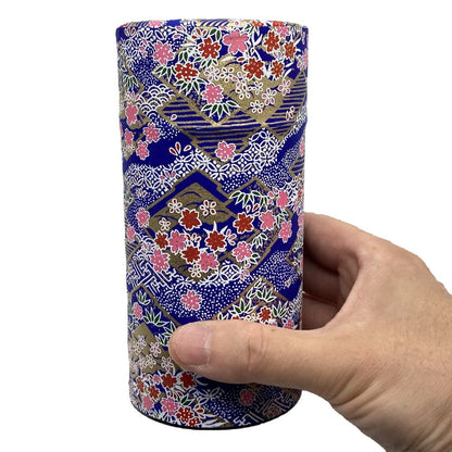 Noguchi Kumataro Tea Garden Large Capacity Tea Canister 200g with Inner Lid, Decorated with Yuzen Washi, Cherry Blossom Design, Stylish and Made in Japan