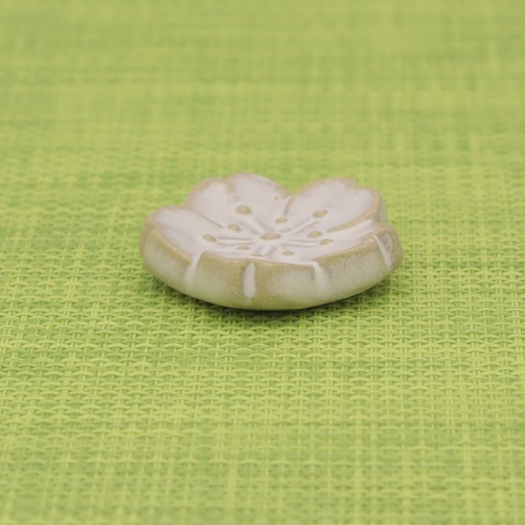 Craftsman House White-Glazed Ceramic Floral Chopstick Rest, Seto Ware (Made in Japan)