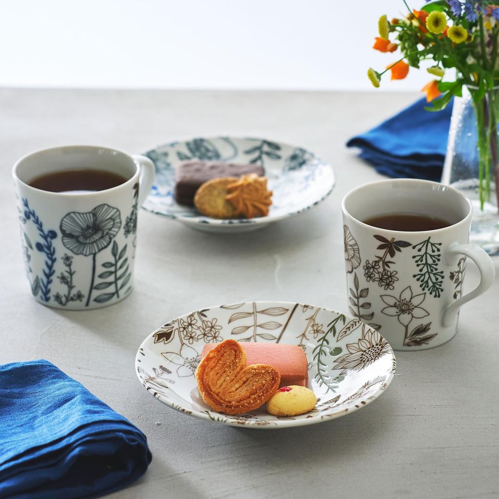 aito Flower Pattern Lightweight Plate 16cm Mino-yaki Dishwasher/Microwave Safe White Sepia Brown