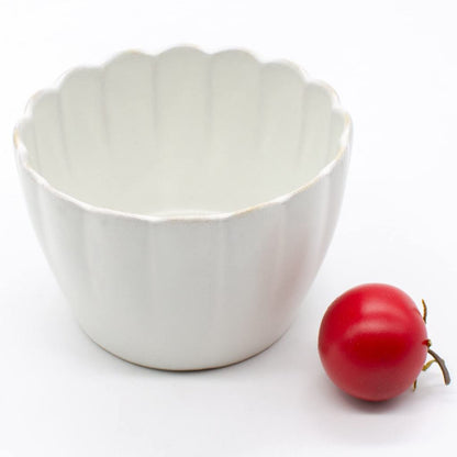 aito Seisakusho "Hana" 9cm Seto Ware Small Bowl - Microwave & Dishwasher Safe, Silver Leaf, Made in Japan