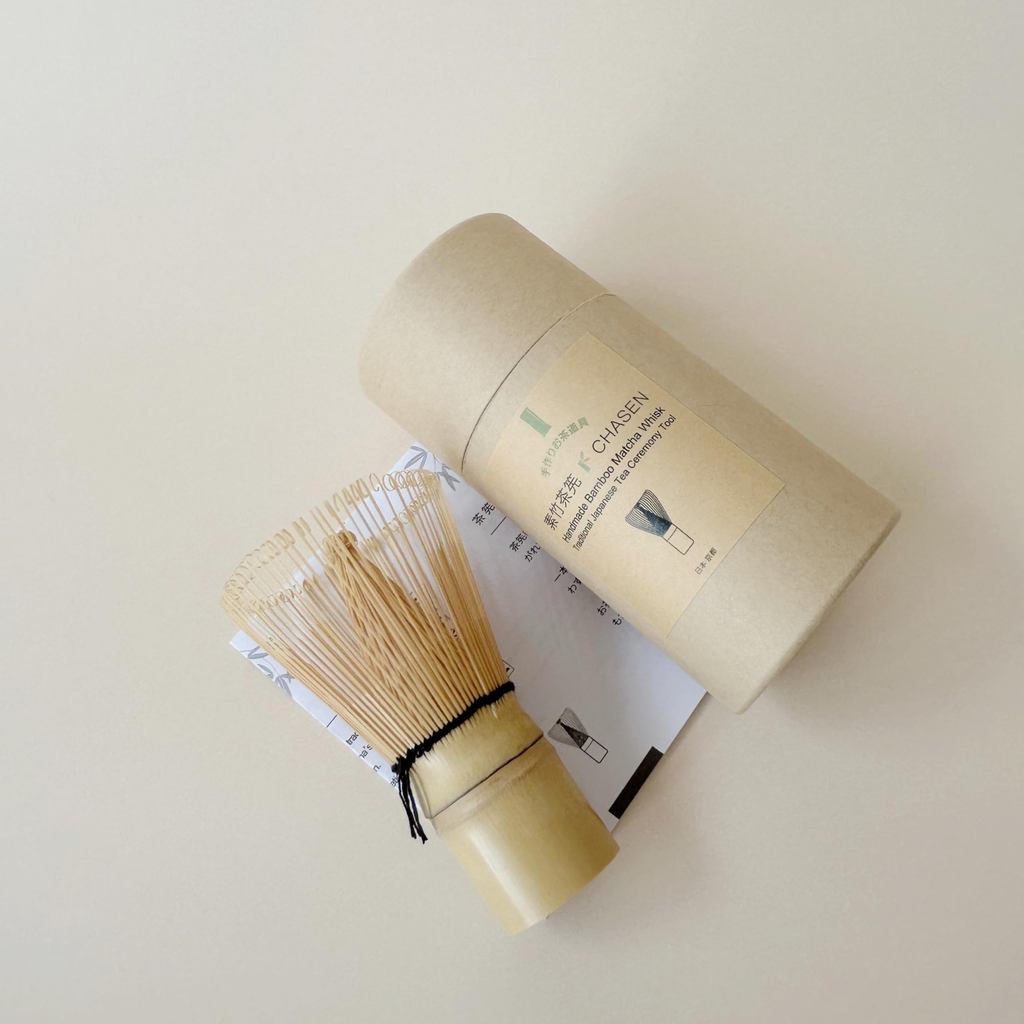 Matcha Whisk (100 Prongs) - Made in Japan, Natural Bamboo, Perfect for Frothing Matcha and Tea Ceremony Practice, Includes Protective Case and Trilingual Instructions, Kyoto Koryodo.