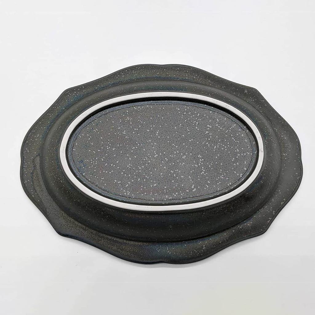 Cadre Mino Ware Antique-Style Oval Relief Ceramic Plate/Bowl – Microwave-Safe, Made in Japan