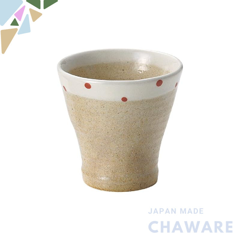 【made in japan】
Mino Ware Polka Dot Teacup in Red, Ideal for Daily Use, Perfect for Tea Lovers, K43229