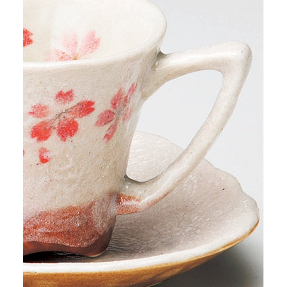 【made in japan】
Monshoh Pottery Coffee Cup Set with Saucer - Heian Cherry Blossom Design, Red; Cup Dimensions: φ8.5×7cm (150cc), Saucer: 14×15×2.3cm - Model 750-07-403. Perfect for coffee lovers!