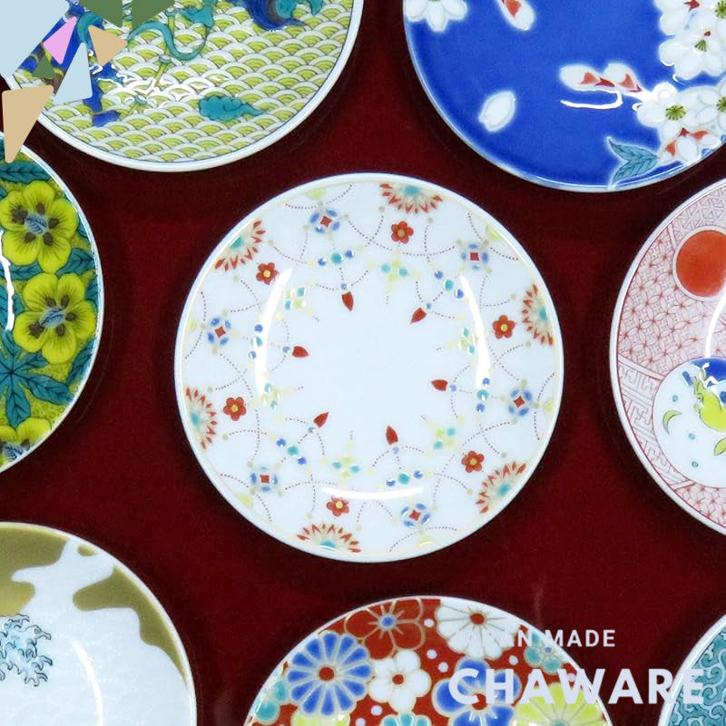 【made in japan】
Waza no Kura Stylish Kutani Ware Plate - Lucky Small Dish with Kyo-Gyoku Pattern, Ceramic Side Plate for