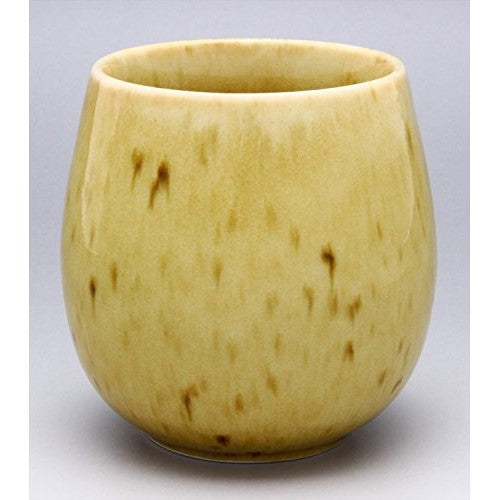 【made in japan】
Mino Ware Feng Shui Daruma Sushi Teacup (Good Fortune for Family) K11214 - Elegant ceramic cup perfect for enhancing family harmony, ideal for sushi lovers!