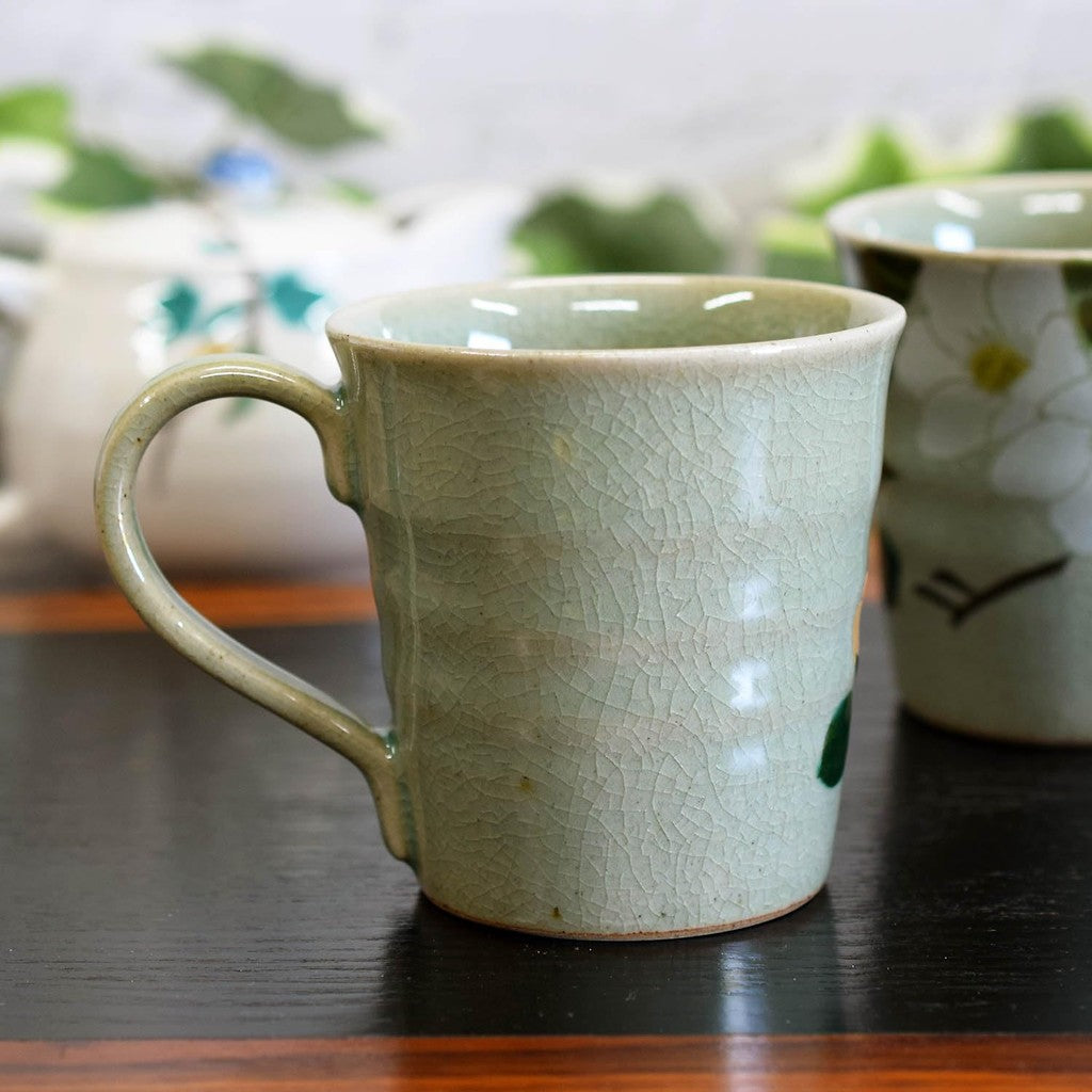 Stylish Pair of Waza no Kura Kutani-Yaki Ceramic Mugs - Premium Gold and Silver Camellia Design, High-End Japanese Tableware, Made in Japan.chaware