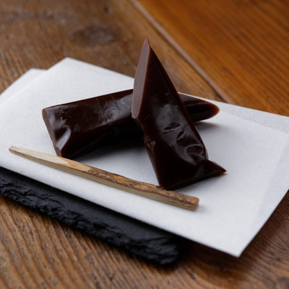 Celebrating 50 Years: COCOA Shop AKAITORI Chocolate Yokan Gift Box with Couverture Chocolate - Perfect for Gifts and Souvenirs! Enjoy the rich taste of our specialty cocoa treats!