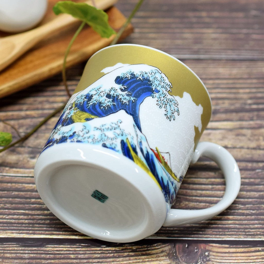Kuwata Ware Kutani Porcelain Hokusai Wave Mug - High-End Brand Tableware, Made in Japan, Perfect Gift for 77th Birthday Celebration