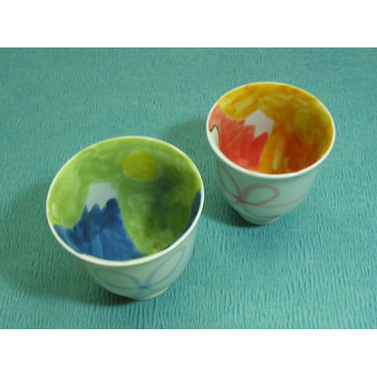 【made in japan】
Arita Yaki Kutani Fuji Large Tea Cup Blue Mount Fuji Design 343063 - Elegant Japanese ceramics for tea enthusiasts. Perfect for your collection or as a unique gift.