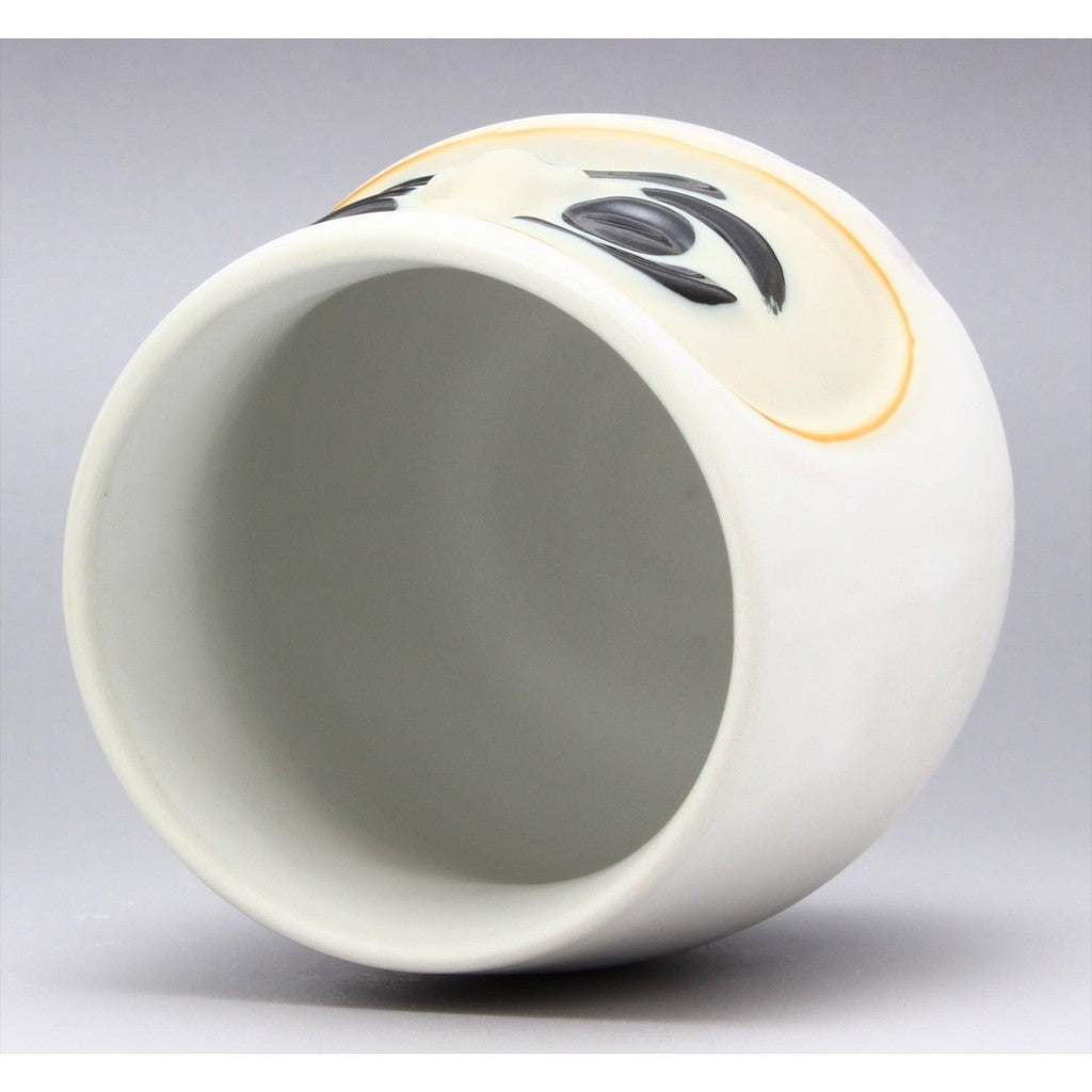【made in japan】
Mino Ware Feng Shui Daruma Sushi Teacup in White (Promotes Health and Fortune, Protection from Evil) K11210