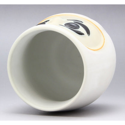 【made in japan】
Mino Ware Feng Shui Daruma Sushi Teacup in White (Promotes Health and Fortune, Protection from Evil) K11210