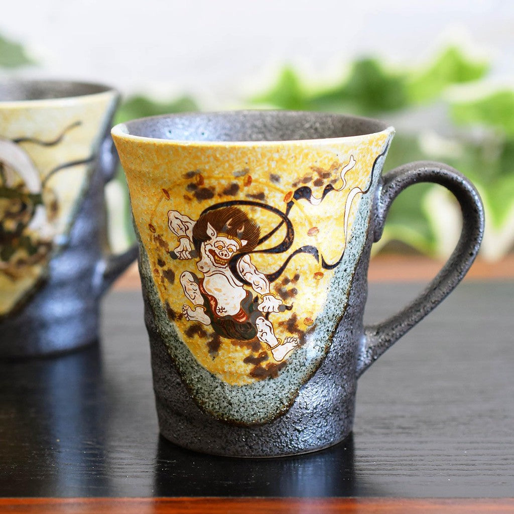 Stylish Kutani Ware Pair Mug Set - Kuro-Akira Design, High-Quality Kutani Porcelain, Japanese Imported Tableware, Perfect for Gourmet Experience.