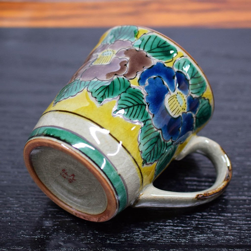 Stylish Ceramic Mug by Yoshidaya: Quality Kutani Ware, Elegant Tableware, Premium Japanese Brand, Perfect for Tea, Coffee and Gifts.chaware