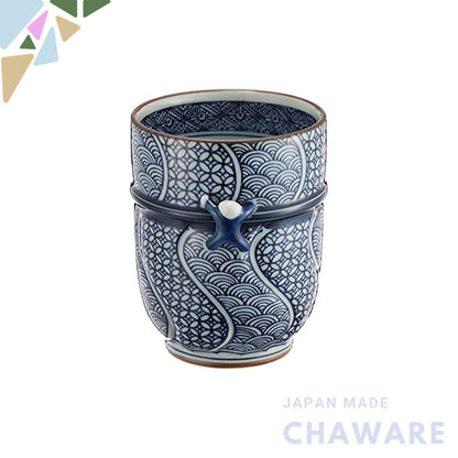 【made in japan】
Hama Ceramic Hasami Yaki Takayama Pottery Large Blue Tea Cup with Traditional Pattern 211171 – Perfect f