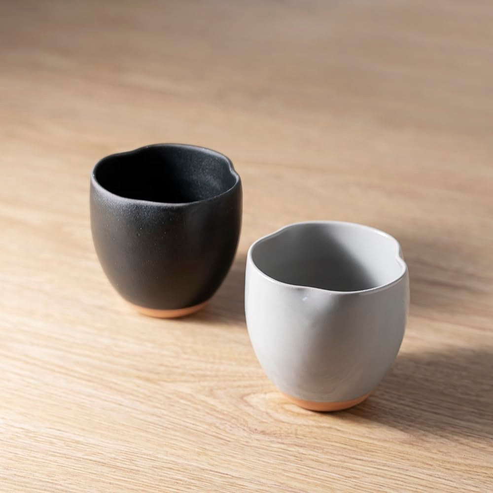 【made in japan】
&NE Mino Ware Red Clay 3 Peko Cup Hare and Ke Mouse Approximate Capacity 230ml Teacup Made in Japan Pottery Teacup NAW-331-GY
