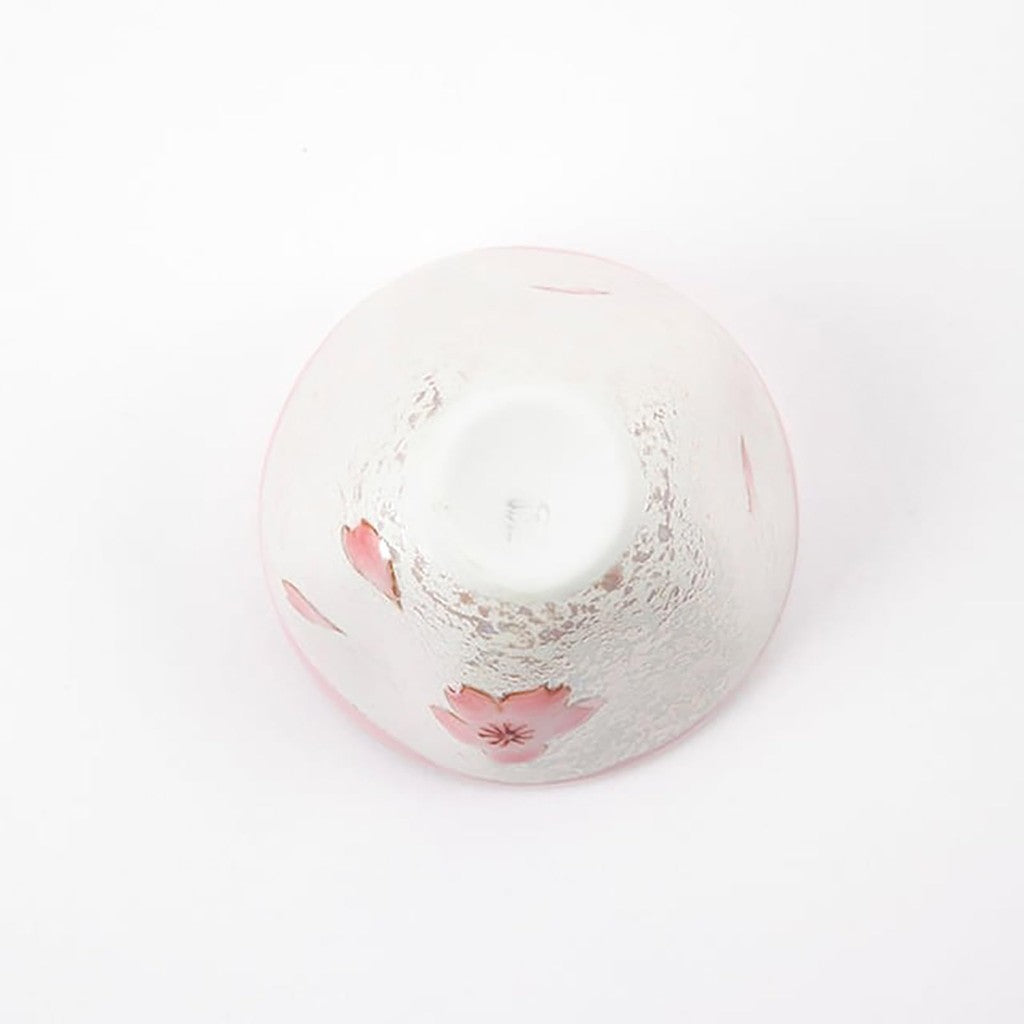 【made in japan】
Arita Porcelain Pink Cherry Blossom Tea Cup, Hand-Painted, Rainbow Cherry Design, Small Sencha Bowl by Takasumi Kiln, Ideal for Green Tea or Herbal Infusions.