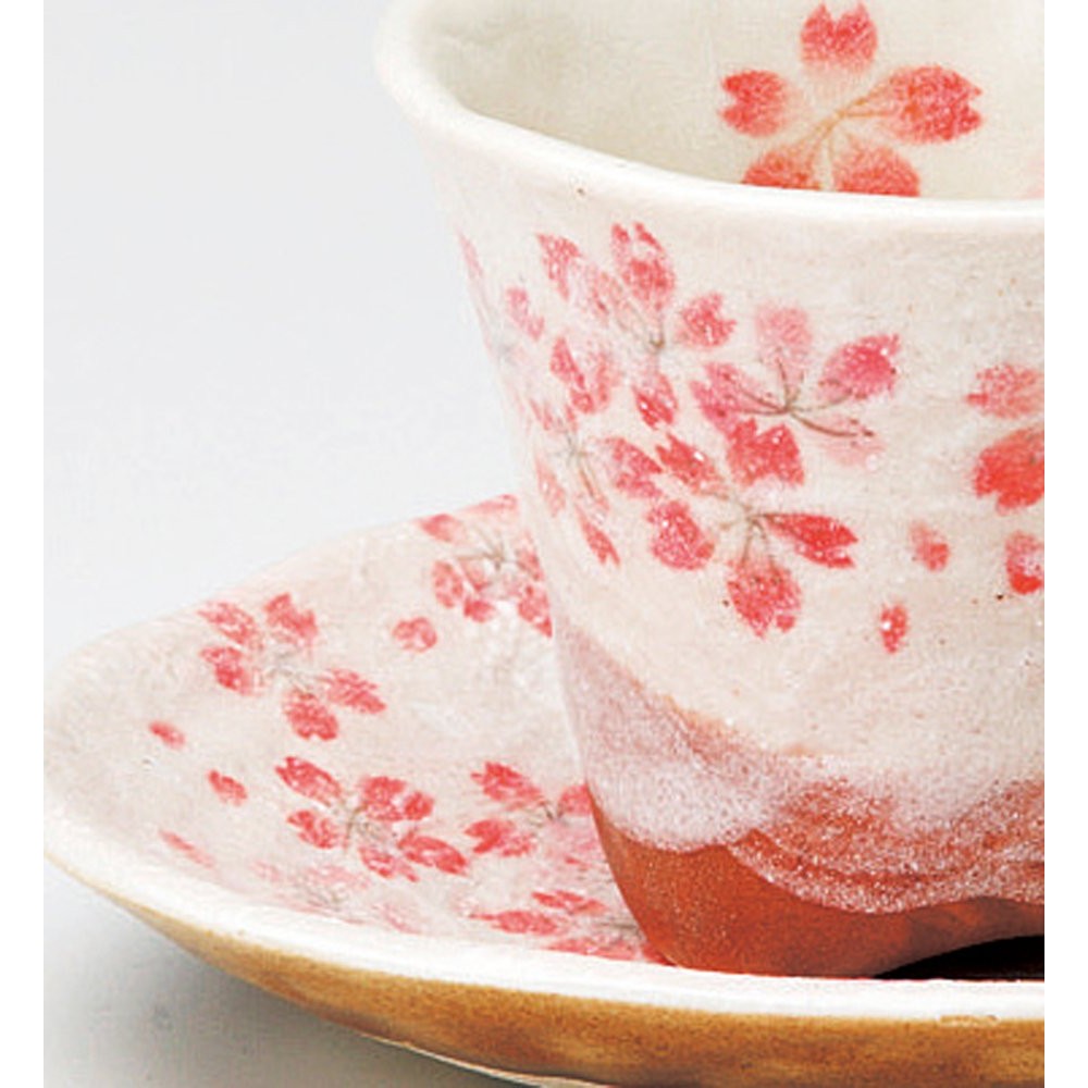 【made in japan】
Monshoh Pottery Coffee Cup Set with Saucer - Heian Cherry Blossom Design, Red; Cup Dimensions: φ8.5×7cm (150cc), Saucer: 14×15×2.3cm - Model 750-07-403. Perfect for coffee lovers!