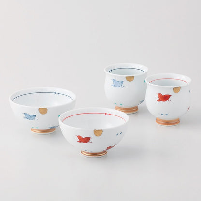 【made in japan】
Hasami Porcelain Matsukou Ceramics Miyakou Kiln Mini Tea Cup, Diameter Approx. 7cm, Sometsuke Chidori Pattern in Red, Product Code 139178.