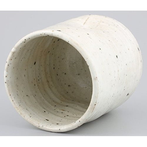 【made in japan】
Mino Ware "Ono Shigeho" Tea Cup, 270ml Capacity, Iron Powder Finish, White, Made in Japan, Perfect for Tea and Everyday Use, Stylish and Durable, Product Code: 134-0031