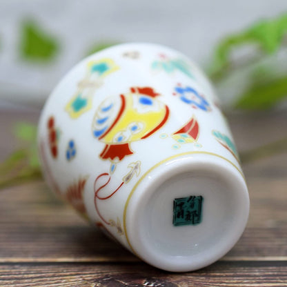 Waza no Kura Lucky Sake Cup - Kutani Ware, Traditional Japanese Sake Server, Tokkuri Style, Handmade Ceramic, Fortune Design, Authentic Japanese Tableware, Perfect for Sake Enjoyment.