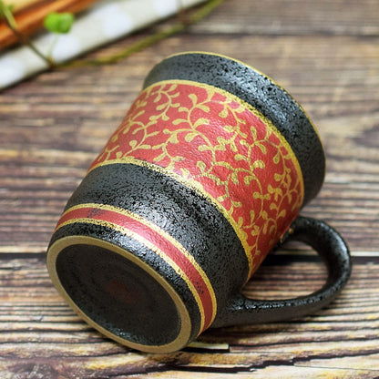 Elegant Kutani-Style Mug - Premium Red Ceramic Mug with Gold Ivy Pattern, High-Quality Japanese Tableware, Perfect for Stylish Dining Experiencechaware