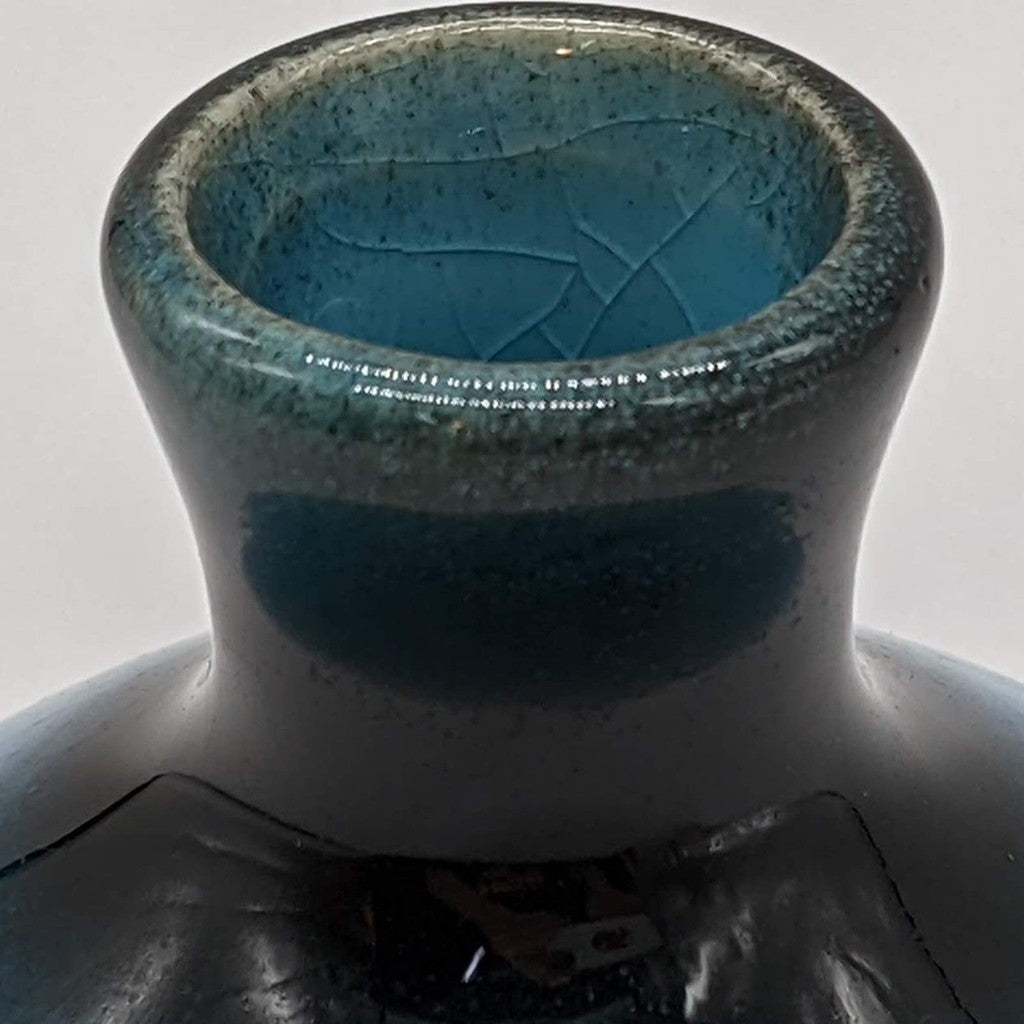 【made in japan】
Mino Yaki Higashiyama Kiln "Turquoise Blue" Mini Vase - Japanese Ceramics Flower Vase for Single Stem Arrangement, 9cm Tall, Made in Japan, 551-0069