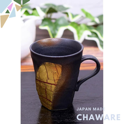 Stylish Kutani Ware Mug with Gold Leaf, Luxury Ceramic Tableware by Waza no Kura, High-Quality Japanese Brand Gift for K