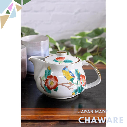 【made in japan】
Stylish Japanese Tableware - Kutani Teapot with Camellia and Bird Design, Ceramic with Strainer, Premium