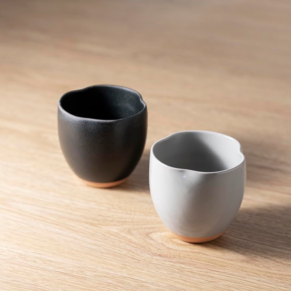 【made in japan】
&NE Minoyaki Red Clay 3 Peko Cup Rabbit and Dog Black Capacity Approx. 230ml Teacup Made in Japan Pottery Tea Cup NAW-331-BK